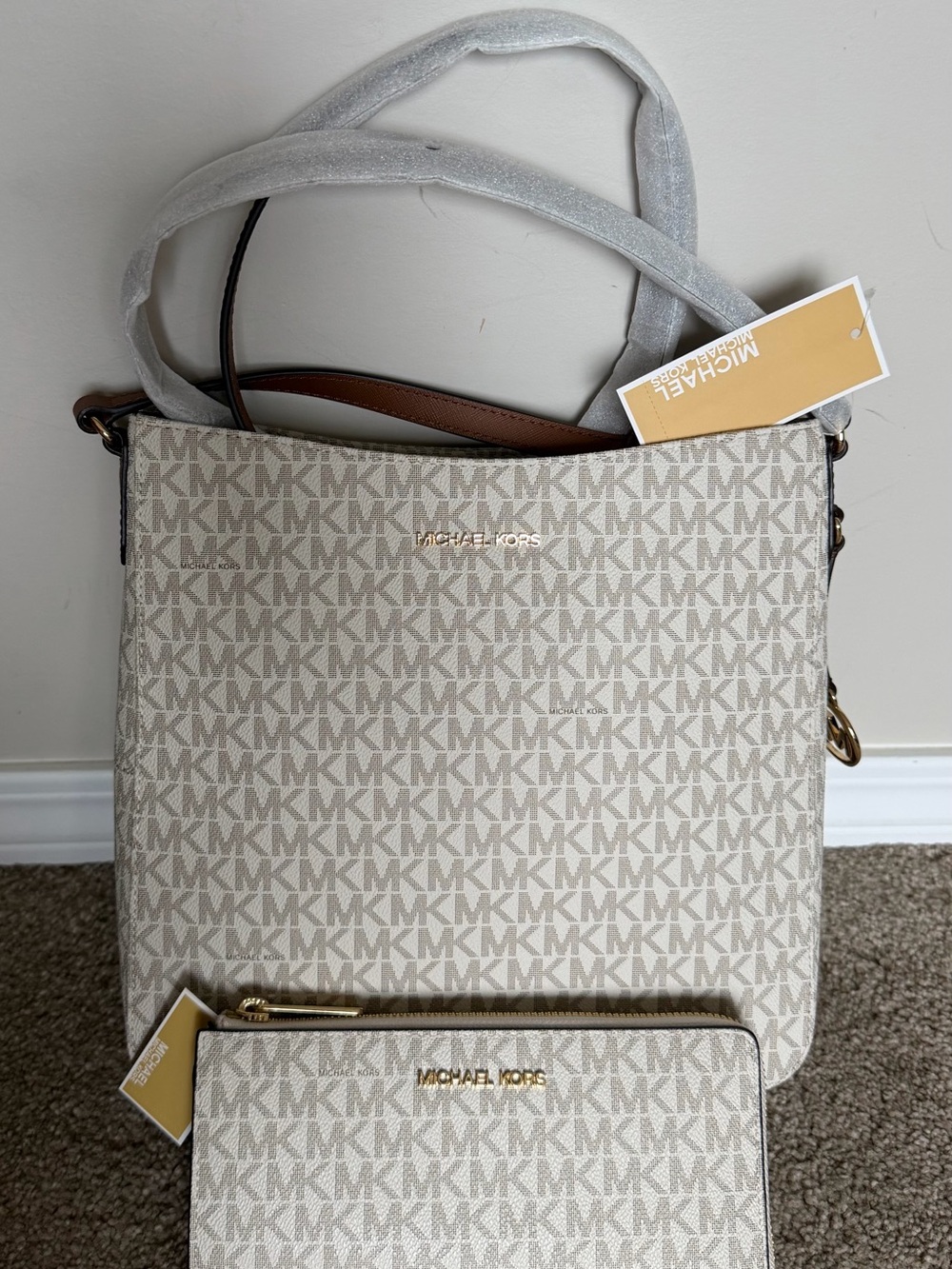 Michael Kors Beige Signature Crossbody Tote with Matching Wallet